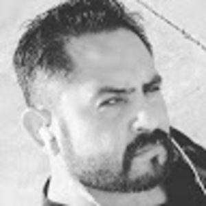 Meet your Posher, Efren